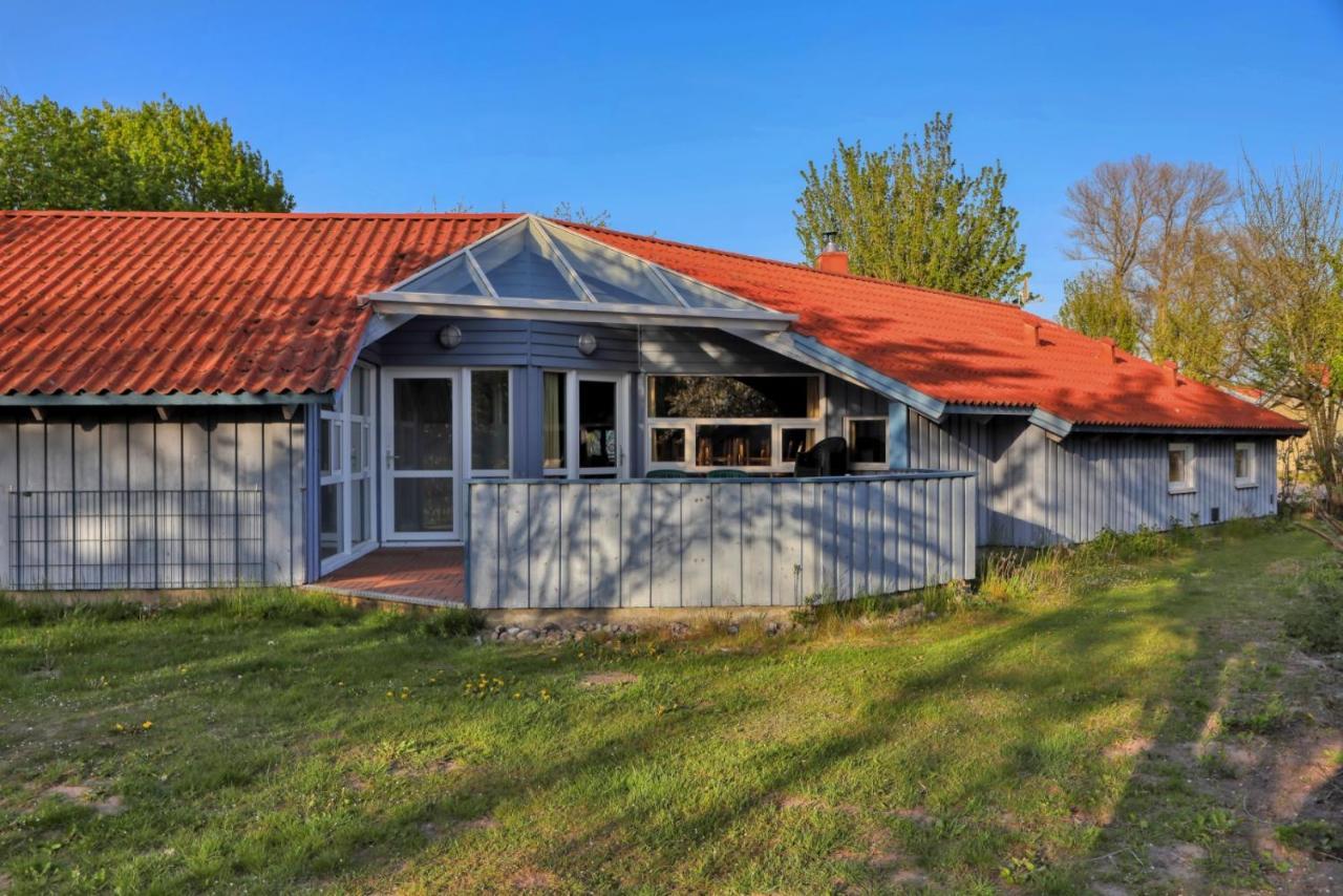 Вилла Kranich Poolferienhaus Hohendorf  Экстерьер фото